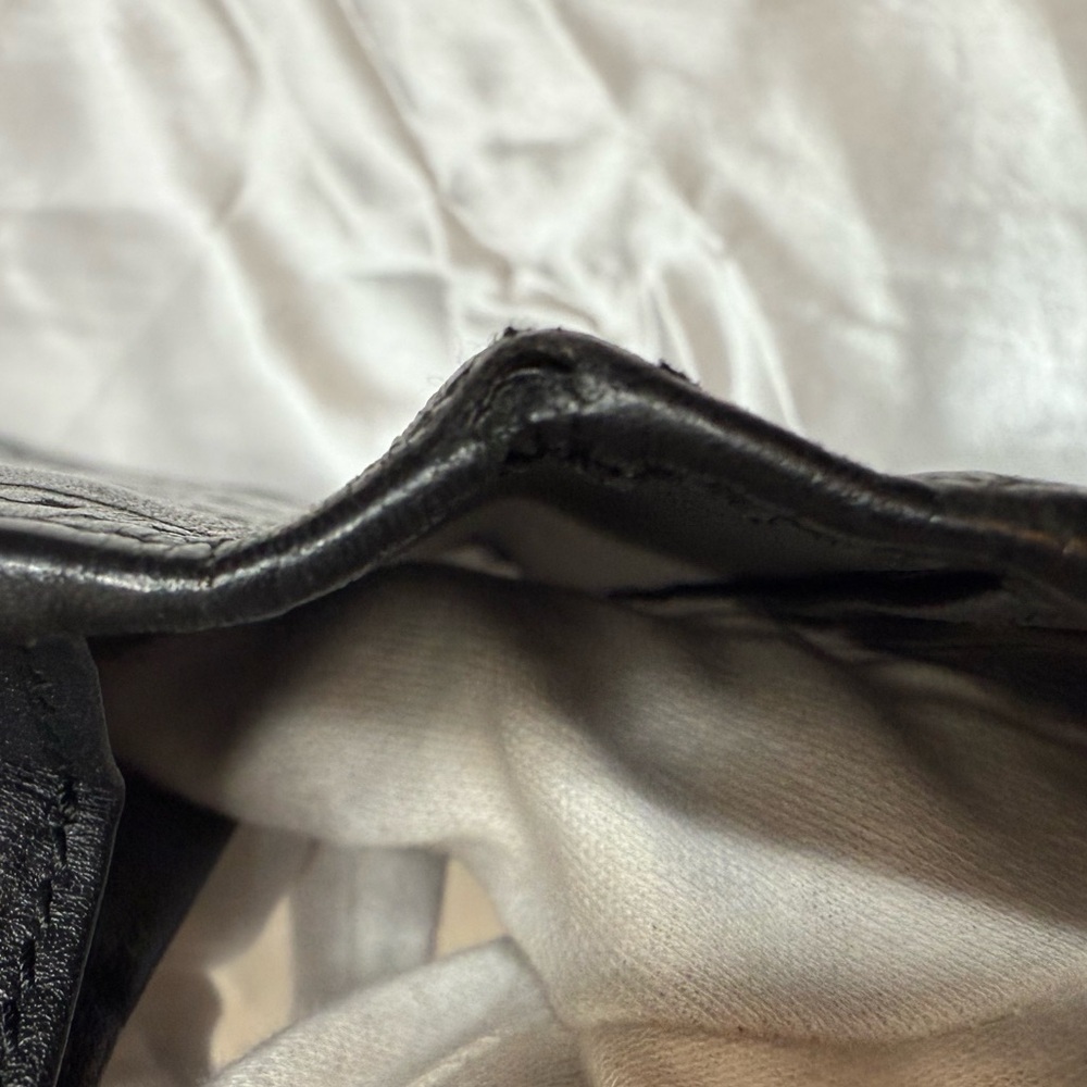Gucci Black Leather Wallet - Picture 15 of 17